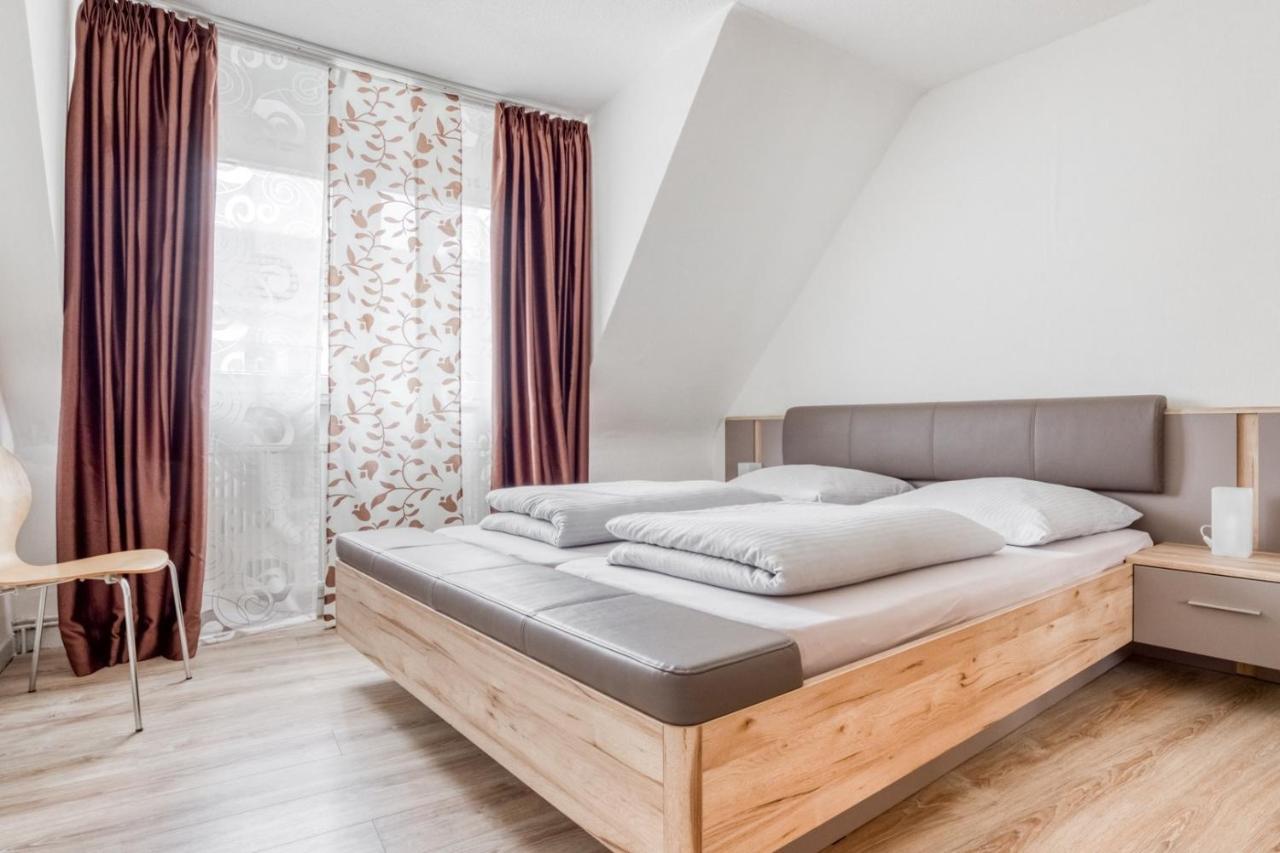 Gutmensch Oberhausen 4 Schlafzimmer Екстер'єр фото